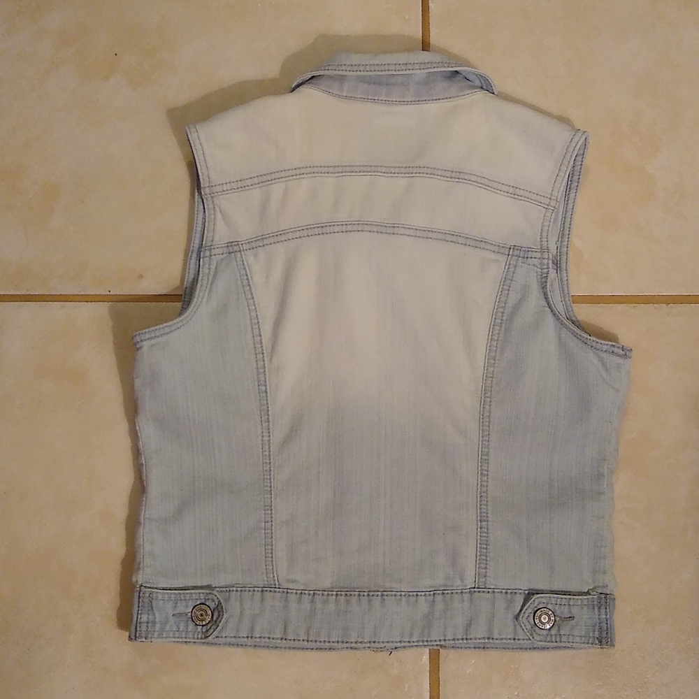 Jean vest - Picture 2 of 7